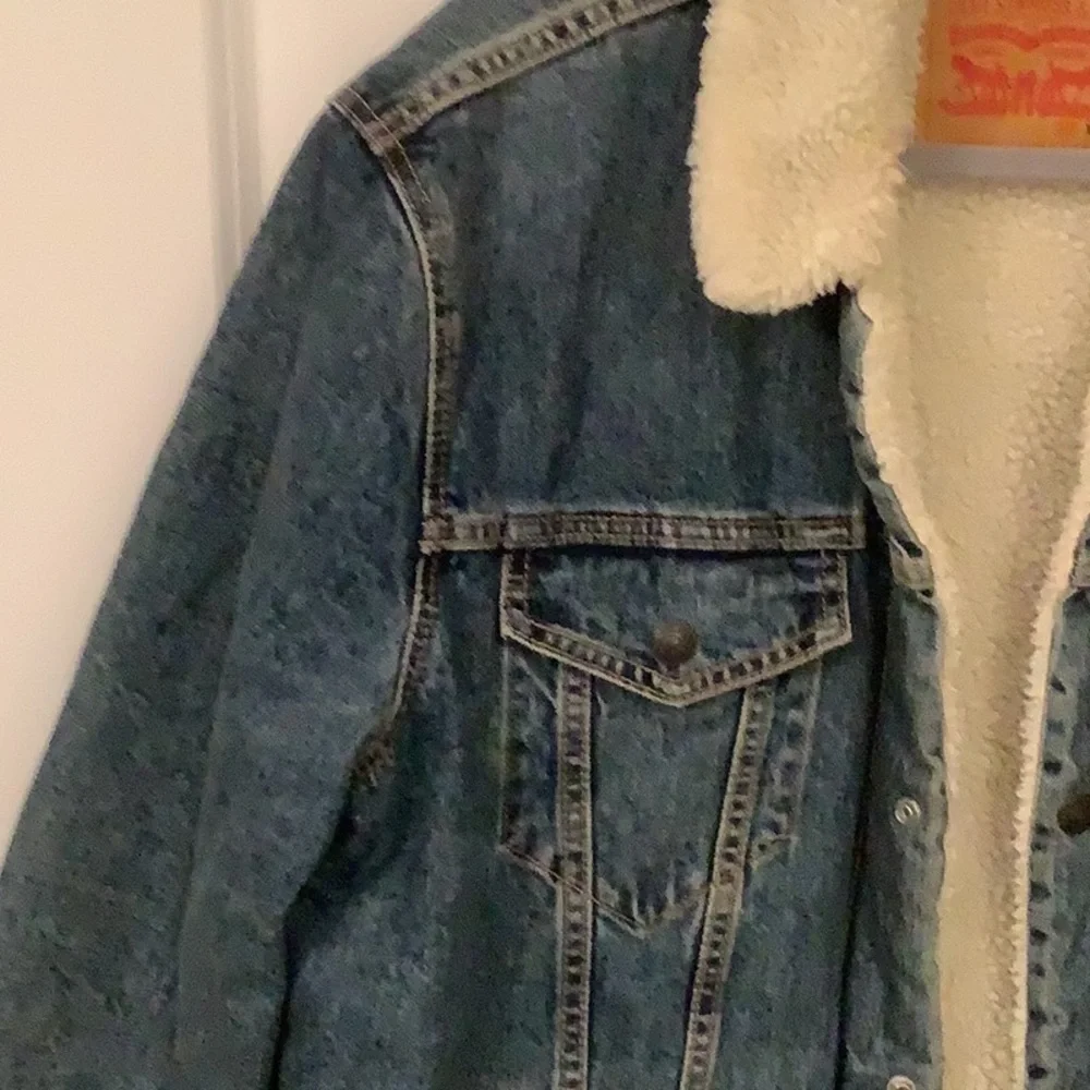 LEVI STRAUSS SHERPA TRUCKER JACKET - Picture 4 of 11